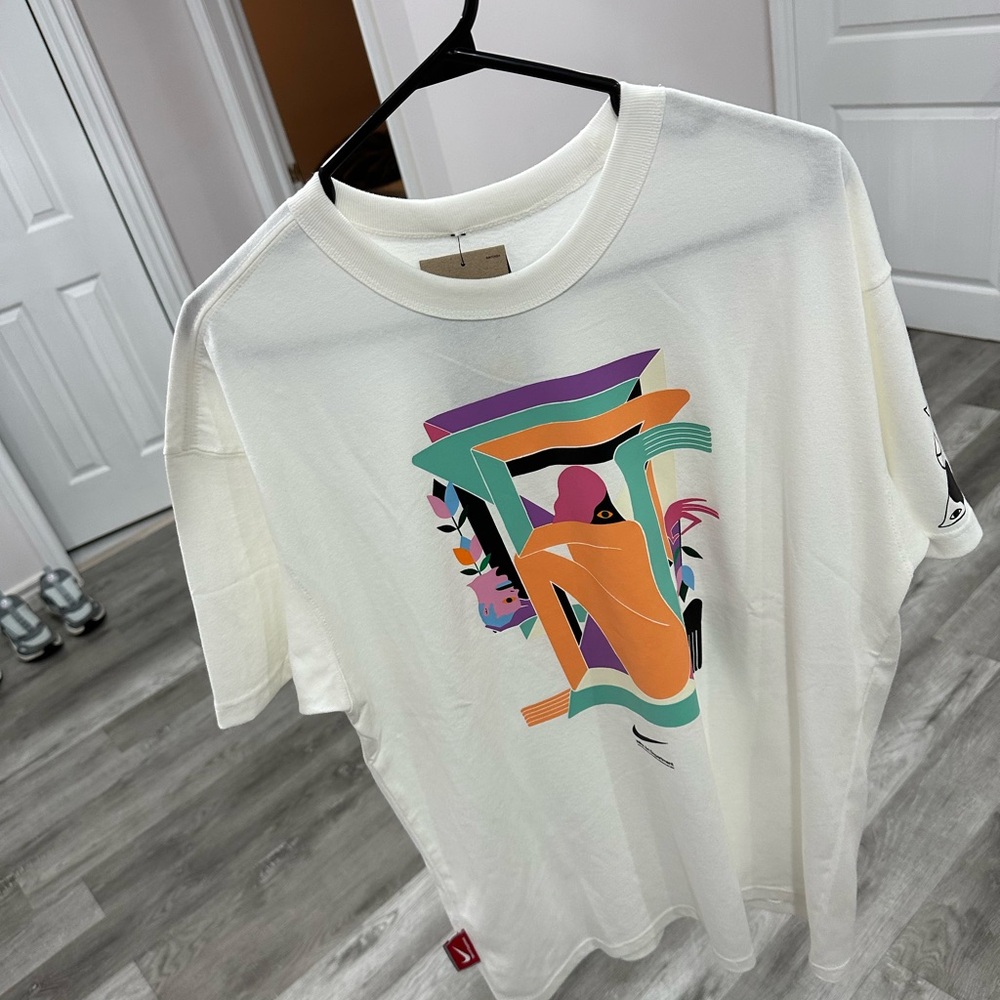 Khaki white Nike Tshirt